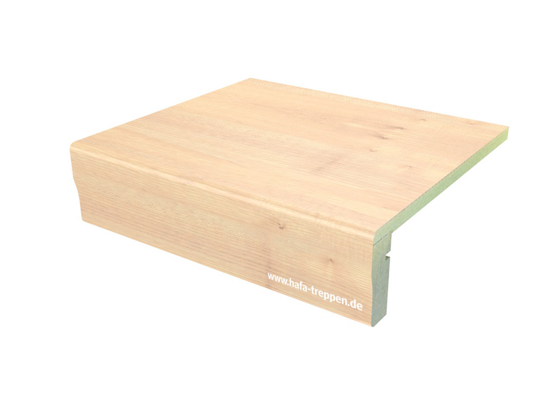 Stufenansicht Laminatstufe profiliert Ahorn