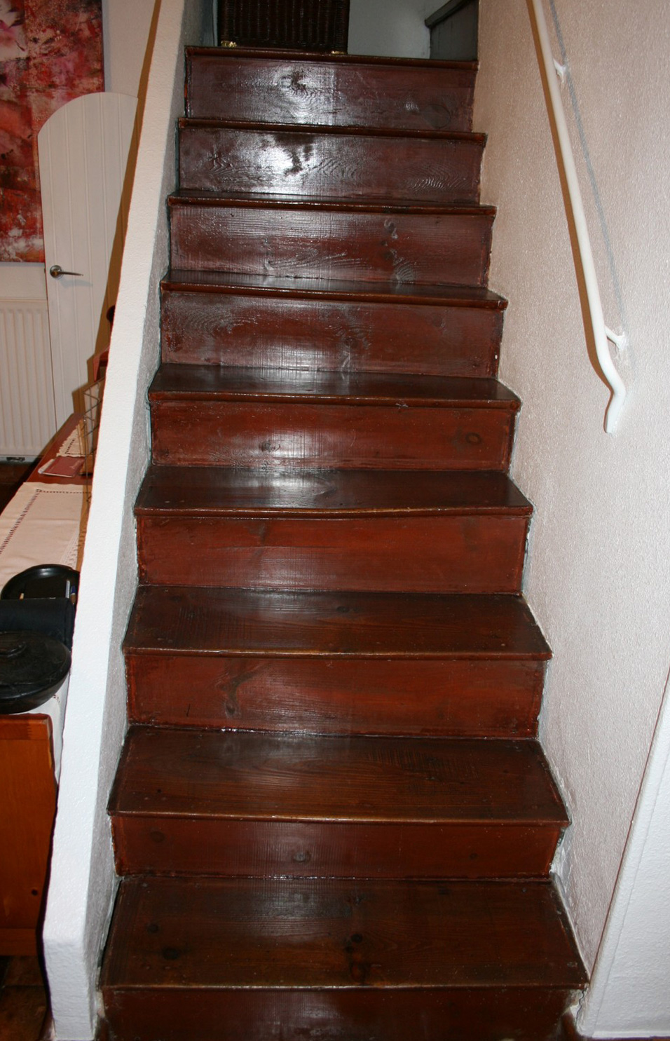 Alte Treppe vor der Renovierung